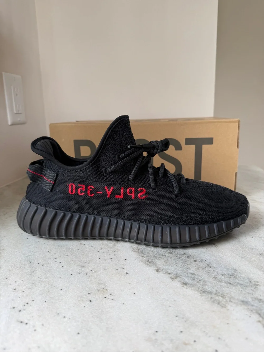 adidas - Yeezy Boost 350 V2 'Bred' 2017